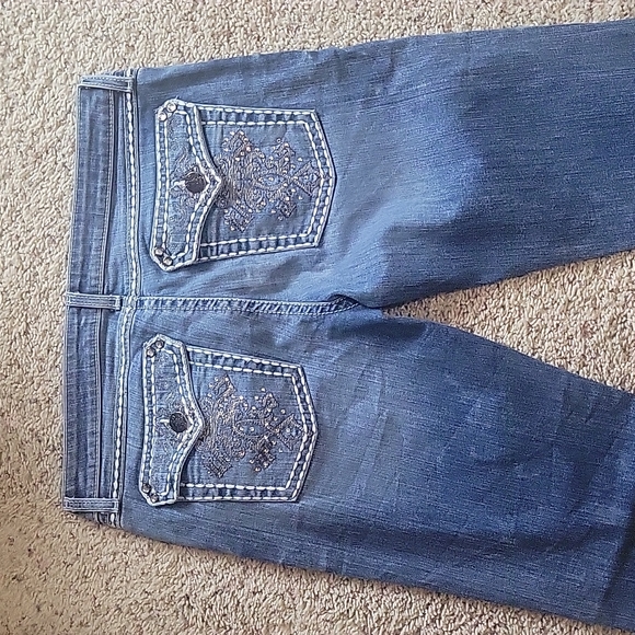 Wrangler Rock 47 ultra low rise jean. - Picture 6 of 9